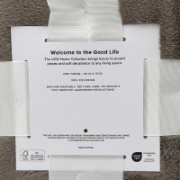 NWT UGG Novah Throw Blanket Light FAWN 50" X 70" - Picture 5 of 7